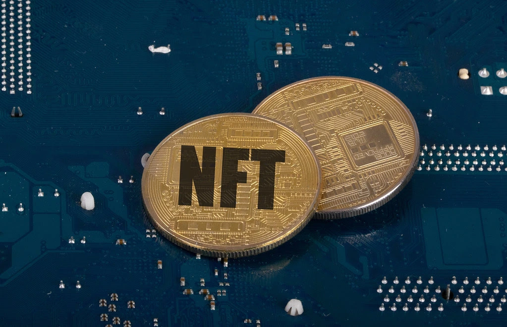 Pepe Memecoin Frenzy Prompts Traders to Dump NFTs| CryptoBetting